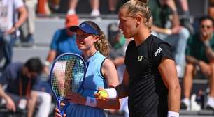 Rafael Matos vai às quartas de duplas mistas em Roland Garros
