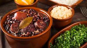 6 receitas de feijoada fáceis e saborosas para o almoço de sábado