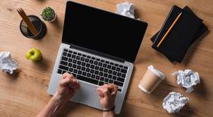 Por que você xinga o computador travado? A psicologia explica o impulso de falar com objetos como se eles entendessem tudo