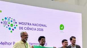Alunos da Faetec conquistam prêmio internacional em Portugal com maca hospitalar controlada por voz