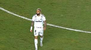 Cuca sobre expulsão de Gabigol por gesto obsceno: 'Torcedor pode xingar, ele não'