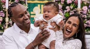 Filho de Thiaguinho e Carol Peixinho é batizado; conheça os padrinhos