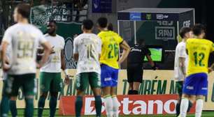 Palmeiras x Chape: CBF divulga conversas do VAR sobre gol anulado e pênalti