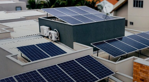 Energia solar reduz custos e atrai famílias