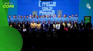 Seleção se despede dos funcionários da CBF antes de viajar para os EUA