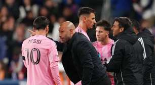 Guardiola descarta oferta para comandar time de Messi, diz jornal
