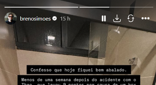 Ex-BBB Breno Simões se fere em box de vidro após acidente do filho