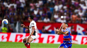 Vitória vence Fortaleza de virada e abre vantagem na final da Copa do Nordeste