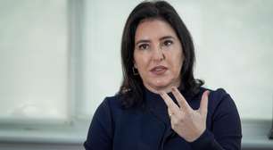 'A pátria dos Bolsonaro não é a brasileira, é a pátria estrangeira', diz Simone Tebet
