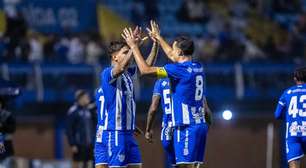 Avaí bate Chapecoense e abre vantagem na final da Copa Sul-Sudeste