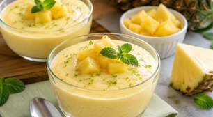 Mousse de abacaxi fit é o doce leve que surpreende pelo sabor