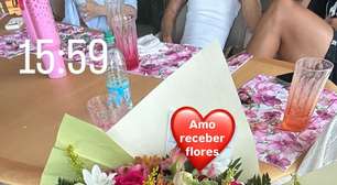 Virginia Fonseca recebe buquê misterioso e web aposta: 'Foi o Zé Felipe'