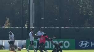 Entrada de Casemiro em Endrick repercute nas redes durante treino da Seleção