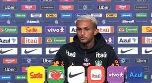 Wesley destaca polivalência e revela orientações de Ancelotti: "Ajuda nos detalhes"