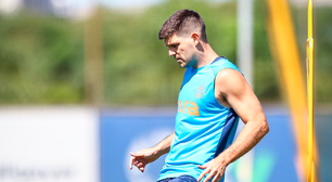 Luís Castro quebra o silêncio e se posiciona sobre o futuro de Kannemann no Grêmio