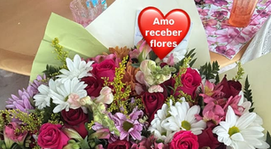 Virgínia recebe flores de admirador secreto e agita a web