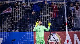 Otávio de saída? Cruzeiro mira contratação de goleiro titular de seleção; afirma portal