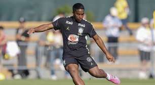 Endrick exalta Neymar, elogia Ancelotti e revela ajuda para aprender inglês
