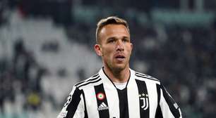 Ex-Goiás, Arthur volta ao mercado e desperta interesse de gigante