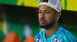 Neymar 'está fazendo um ótimo trabalho', diz Ancelotti sobre recuperação