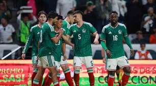 De virada e com gols contra bizarros, México goleia a Sérvia