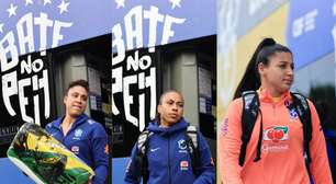 Jogadoras do Corinthians entram em campo pela Seleção Feminina diante dos Estados Unidos em Itaquera
