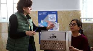 Eleições no Peru: começa contagem de votos do 2º turno e pesquisas boca de urna mostram empate técnico entre Fujimori e Sánchez