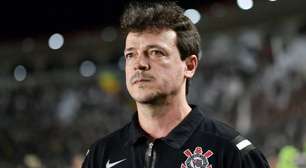 Titular de Fernando Diniz deve deixar o Corinthians por proposta de R$ 128 milhões