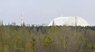 Ucrânia: ofensivas aéreas russas matam pelo menos quatro pessoas e causam danos a instalação nuclear