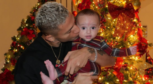 Richarlison se irrita e detona internauta que criticou o nome do seu bebê: 'Vai caçar um serviço'