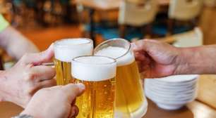 A ciência já sabe por que a primeira cerveja que você tomou tinha um gosto terrível e agora não mais: FOMO