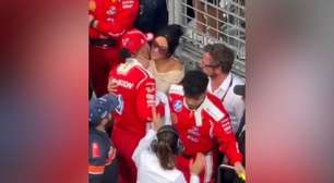 Hamilton é flagrado beijando Kim Kardashian após GP de Mônaco