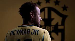 Camisa do Brasil é eleita a segunda mais bonita da Copa; veja o ranking