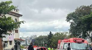 Acidente com motocicleta deixa uma pessoa ferida em Porto Alegre