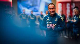 Al Hilal mira Vítor Pereira e prepara proposta milionária para tirar técnico do Forest