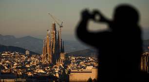 Barcelona: Sagrada Família se torna igreja mais alta do mundo para marcar centenário da morte de Gaudí