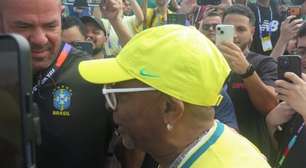 Spike Lee rouba a cena em treino da Seleção: "Knicks, Knicks, Knicks"