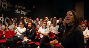 Corinthians realiza palestra com jogadoras das categorias de base sobre violência contra a mulher