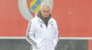 Benfica se despede de Mourinho e anuncia substituto