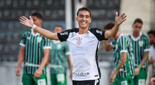 Zagueiro titular do Sub-20 vive futuro indefinido em reta final de contrato no Corinthians