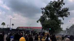 Protestos cercam abertura da Copa e geram confrontos nos arredores do Azteca