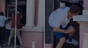Cinco americanos são presos após confusão com policiais em cruzeiro nas Bahamas