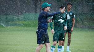 Goiás terá mudanças após goleada e Daniel Paulista prepara reação
