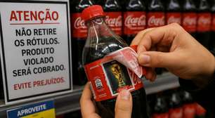 A febre da Copa criou um problema inesperado para Coca-Cola e supermercados