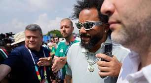 Marcelo é escoltado pela polícia em meio a protesto na abertura da Copa do Mundo
