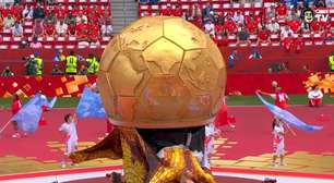 Taça gigante 'perde pano' durante a abertura da Copa no Canadá e internautas não perdoam: 'Deu ruim'