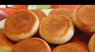 Bolacha de fubá sem trigo e sem lactose, que fica deliciosa e crocante, ideal para servir com um café ou chá
