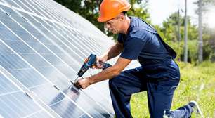Entenda como funciona a geração de energia solar em rodovias