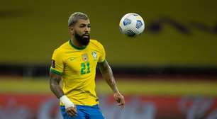 Camisa 9 do Santos aparece em estreia do Brasil na Copa