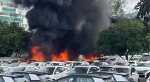 Dois helicópteros colidem no ar e causam explosão no Rio; ao menos cinco pessoas morreram